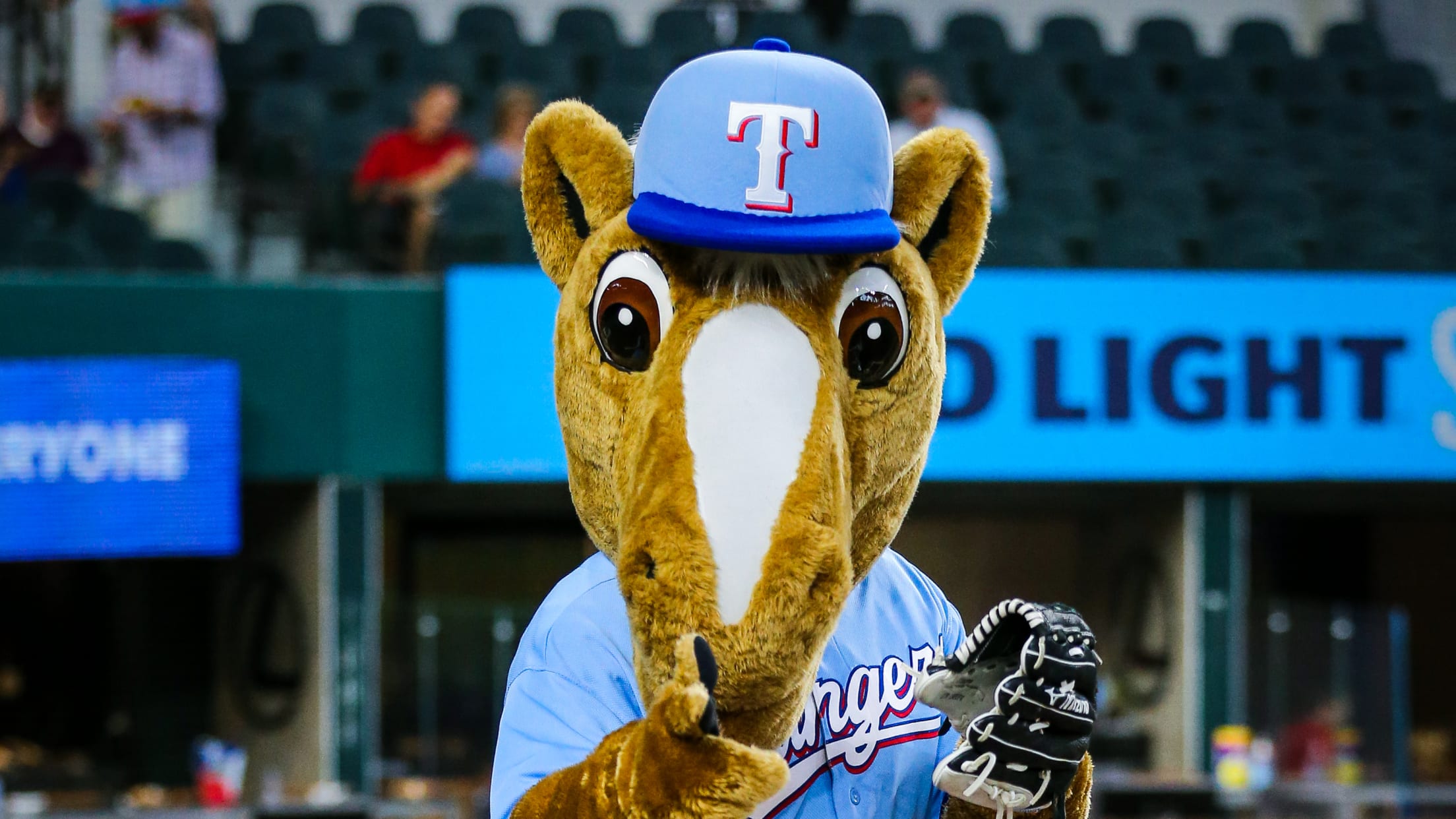 Meet Rangers Captain | Texas Rangers Mascot